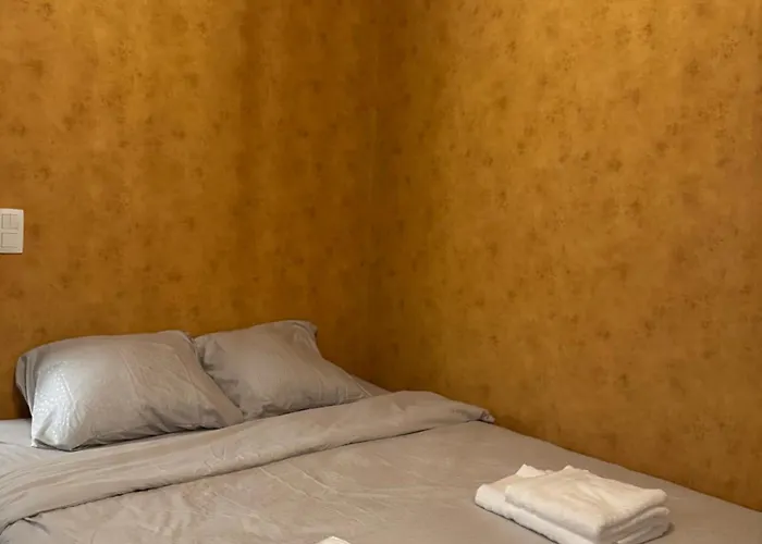 Ruime Frontaal Zeezicht Aaa Locatie Appartement